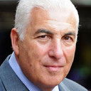 Mitch Winehouse als Self