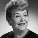 Jane Marken als Esther Frechet