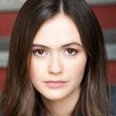 Olivia Sanabia als Claire Ross