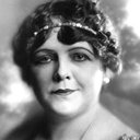 Maidel Turner als Lulubelle Alexander