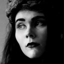Yelyzaveta Pysmak als The Girl's voice, The Fat Arse, Other Voices (voice)