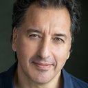 Peter Tharos als Yianni