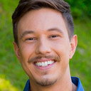 Gabriel Cartolano als Self - Host