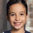 Hazal Güzel als Mine