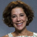 Ângela Vieira als Dra. Glória