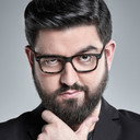 Manu Sánchez als Self - Presentador