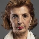 Nurinisa Yıldırım als Nevra Anne