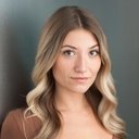 Sydney Hendricks als Betty