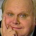 Sandy Mielke als Reception Guard