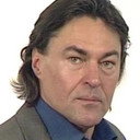 Mirosław Kowalczyk als kolega Ewy w lokalu