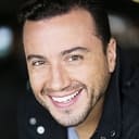 Giovanni Bejarano als Gio