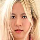 Khamkwan Duangmanee als Senior 2's Girlfriend