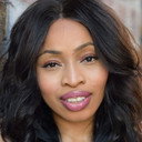 Justina Biosah als Heywood