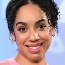 Pearl Mackie als Bill Potts