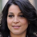 Donatella Finocchiaro als Reporter on Street