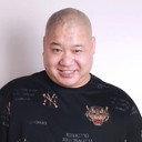 Yin Zhi Wei als Xing's Husband