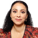 Estelle Bingham als Presenter