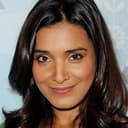 Shelley Conn als Isabella