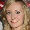 Danielle James als Dr. Jill Barnard