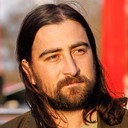 Noah Kahan als Self