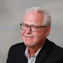 Dennis Swanberg als Self - Host