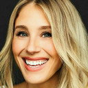 Lisa Gilroy als Sabrina