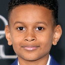 Zayn Maloney als Noah