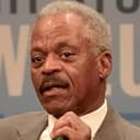 Bernard Shaw als CNN Reporter / Bernard Shaw