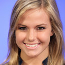 Caite Upton als Tara Smith