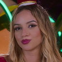 Sandri Oliveira als Self - Contestant