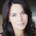 Kerry Norton als Maid Marion (singing)