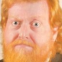 John Sutton als Sir Oliver Humperdink