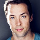 Dustyn Gulledge als Miles Mako