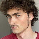 Noah Wallace-LaGue als Calvin