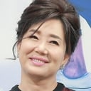 Oh Mi-hee als Koo's wife