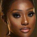 Linda Osifo als Vera