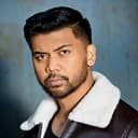Ray Raymundo als Joel the Security Guard