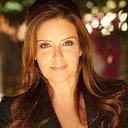 Julie Simone als 