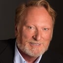 Jeffrey Jones als Ron Timmerman