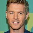 Rick Cosnett als Stephen Collins