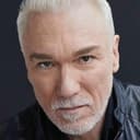 Patrick Page als Memory