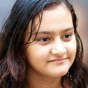 Mirza Rakshanda Khan als Abeer Gul