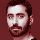 Oğuz Öztekin als Hayri