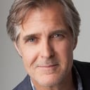 Henry Czerny als Dr. Christopher Stone