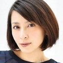 Megumi Okina als Nami Kikushima / Naomi Kaizawa