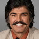 Serdar Gökhan als Mirza Bey