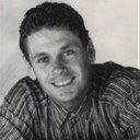 John Tarrant als Floor Manager