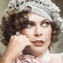 Maria Cláudia als Serafina