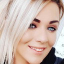 Kazza Glennon als Martina