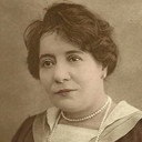 Jeanne Grumbach als 